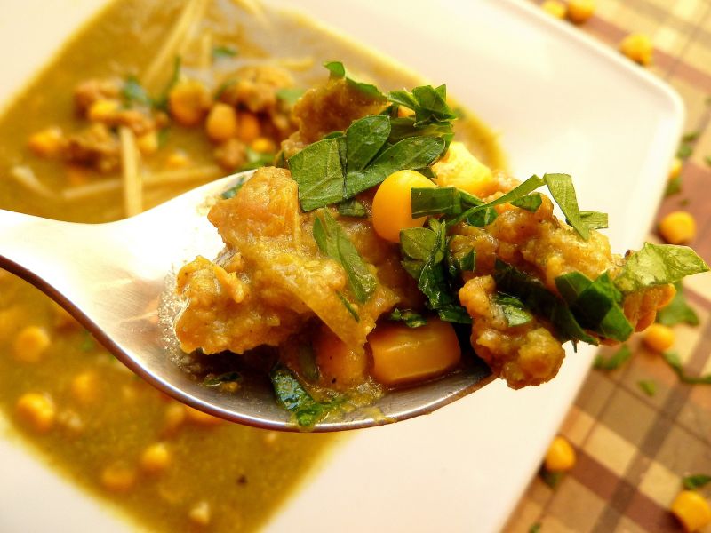 Zupa porowa z mięsem mielonym i kukurydzą Zupa porowa z mięsem mielonym i kukurydzą