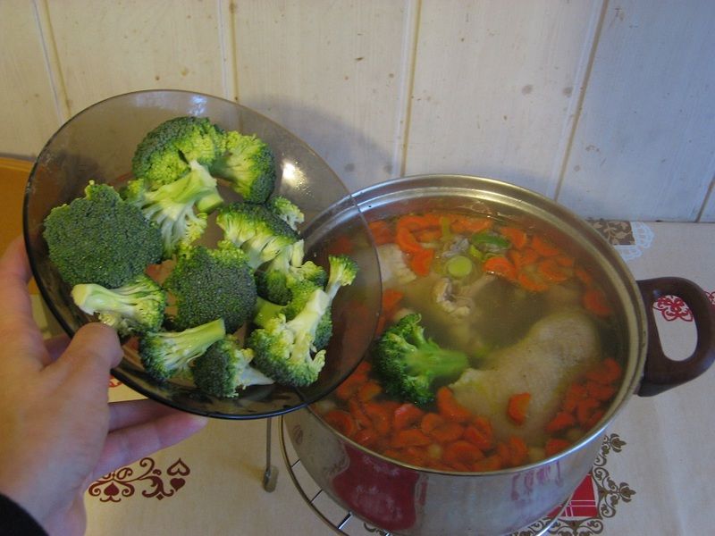 Zupa porowo-brokułowa