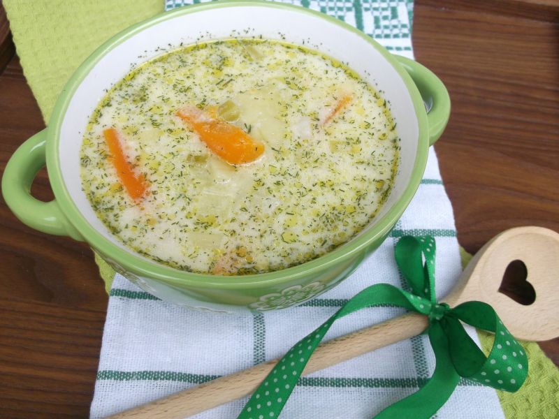 Zupa porowo-koperkowa