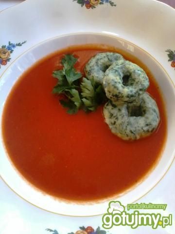 Zupa pudliszkowa z nutą szpinaku Zupa pudliszkowa z nutą szpinaku