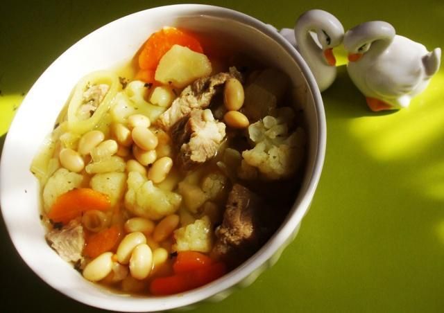 Zupa sojowa z kalafiorem Zupa sojowa z kalafiorem