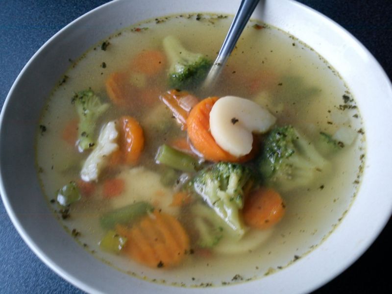 Zupa warzywna lekka Zupa warzywna lekka