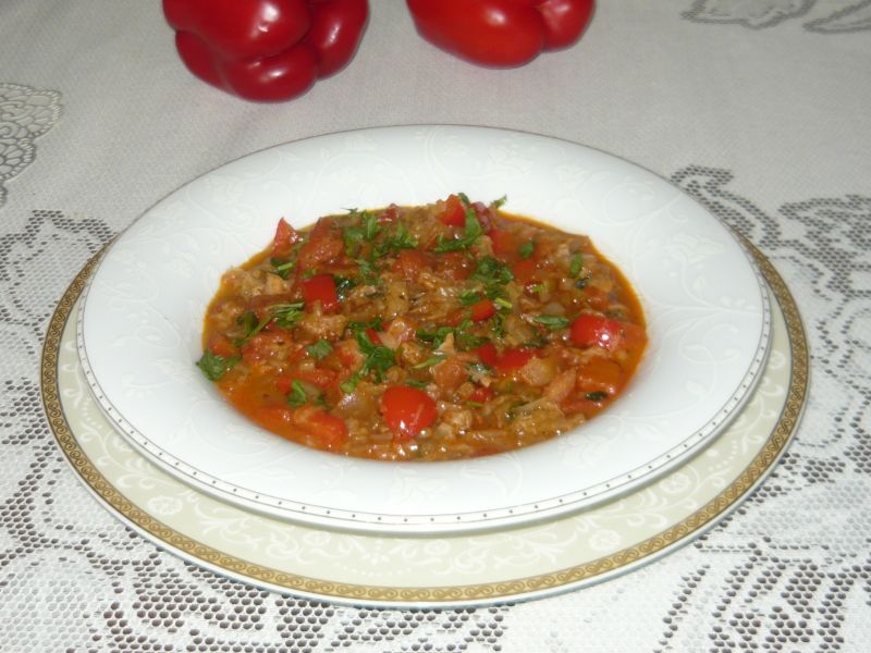 Zupa warzywna pikantna