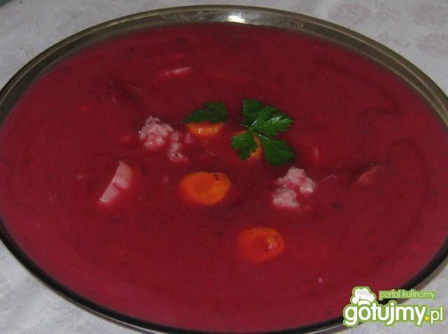 Zupa z buraczkami
