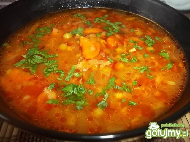 Zupa z cukinią i groszkiem