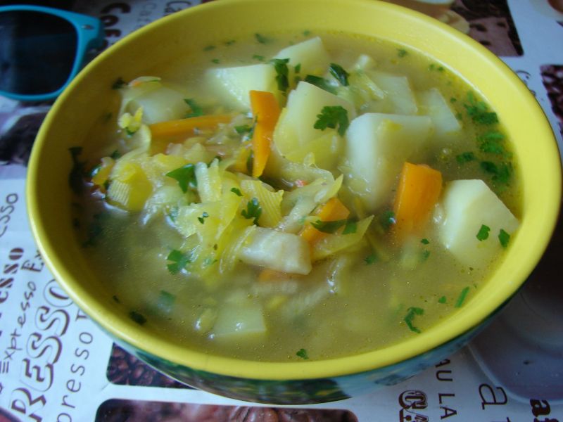 Zupa z cukinii i ziemniaków Zupa z cukinii i ziemniaków