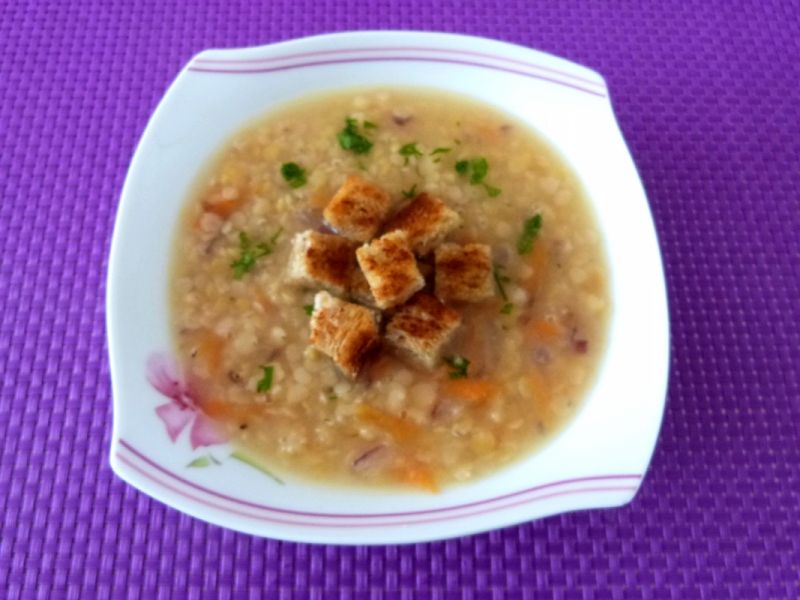 Zupa z czerwonej soczewicy