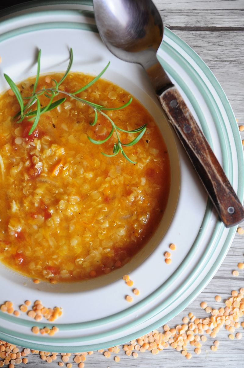 Zupa z czerwonej soczewicy
