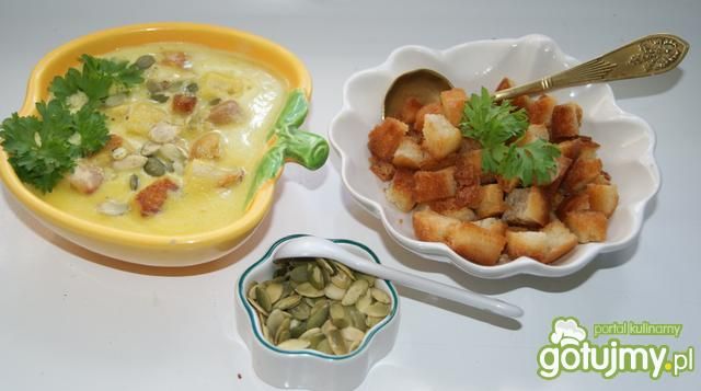 Zupa z dyni o tajskim smaku  Zupa z dyni o tajskim smaku