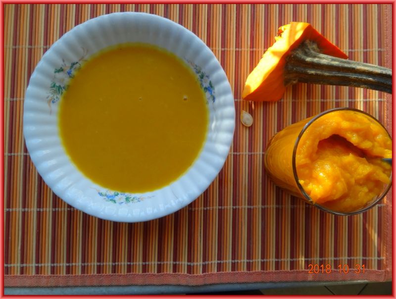 Zupa z dyni z dodatkiem jabłka
