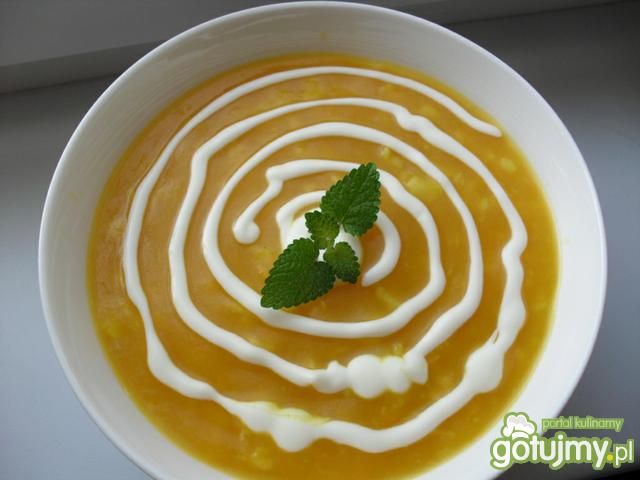 Zupa z dyni z zacierkami