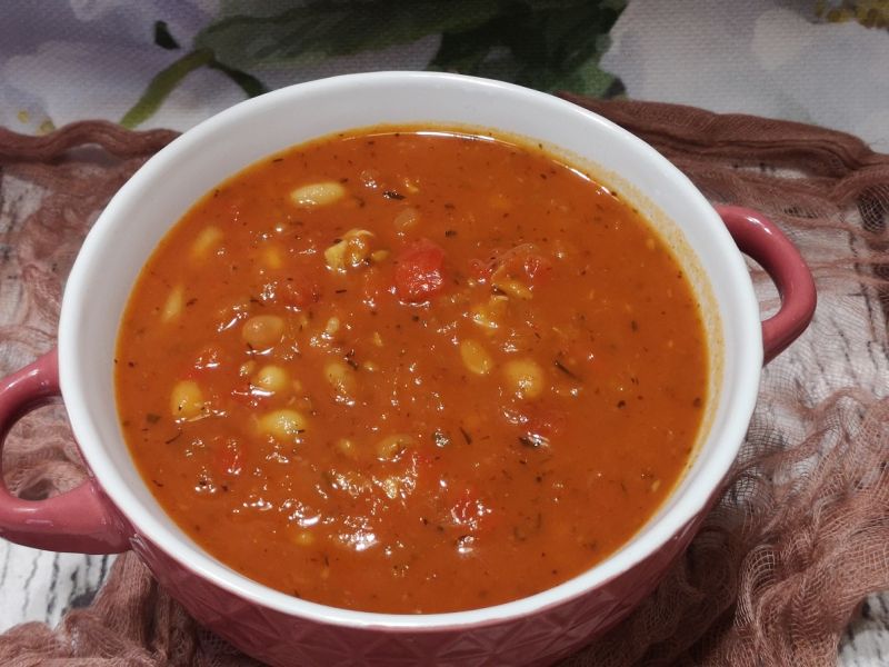 Zupa z fasolką