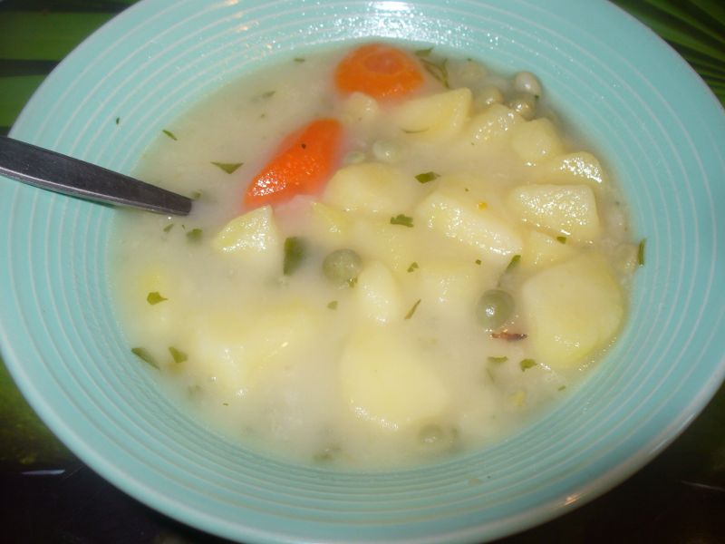 Zupa z groszkiem zielonym