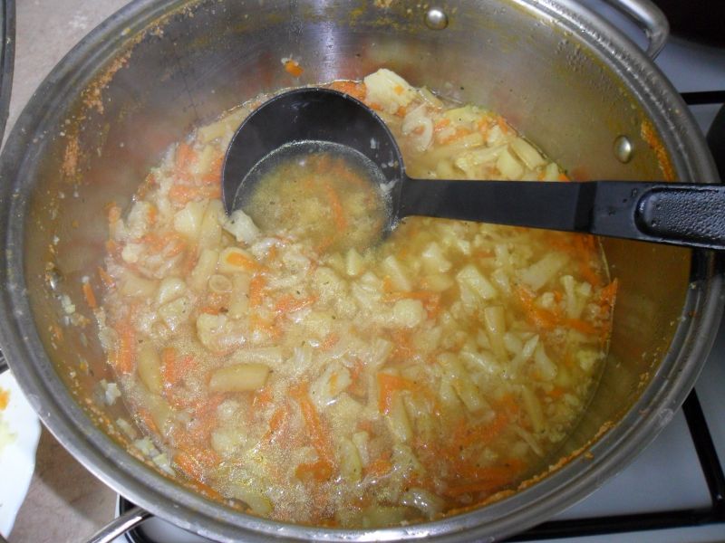 Zupa z kalafiorem i fasolką szparagową