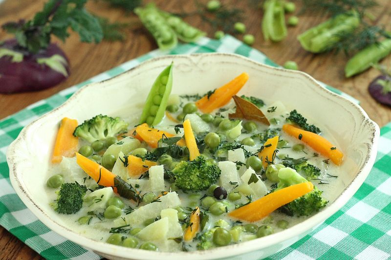 Zupa z kalarepą i groszkiem Zupa z kalarepą i groszkiem