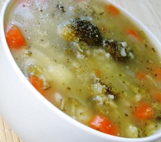 Zupa z kasza i brokułem Zupa z kasza i brokułem