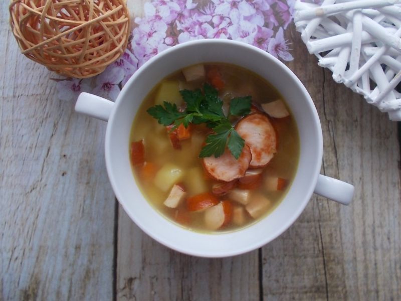Zupa z kiełbasą