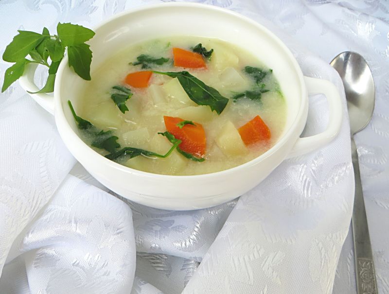 Zupa z komosą i kalarepką Zupa z komosą i kalarepką