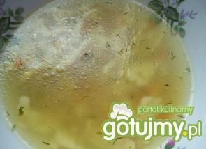 Zupa z makaronem zacierkowym  Zupa z makaronem zacierkowym