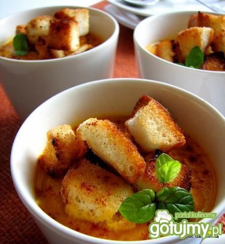 Zupa z marchewki i gruszek  Zupa z marchewki i gruszek