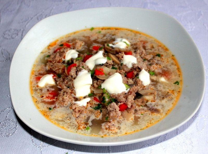 Zupa z mięsa mielonego  Zupa z mięsa mielonego