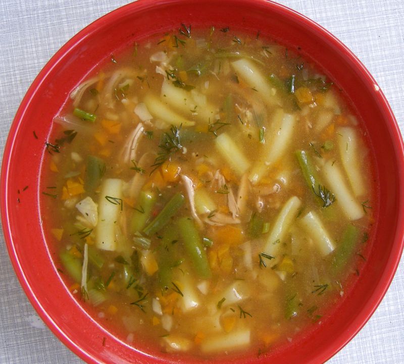 Zupa z młodej fasolki na szyjach indyka