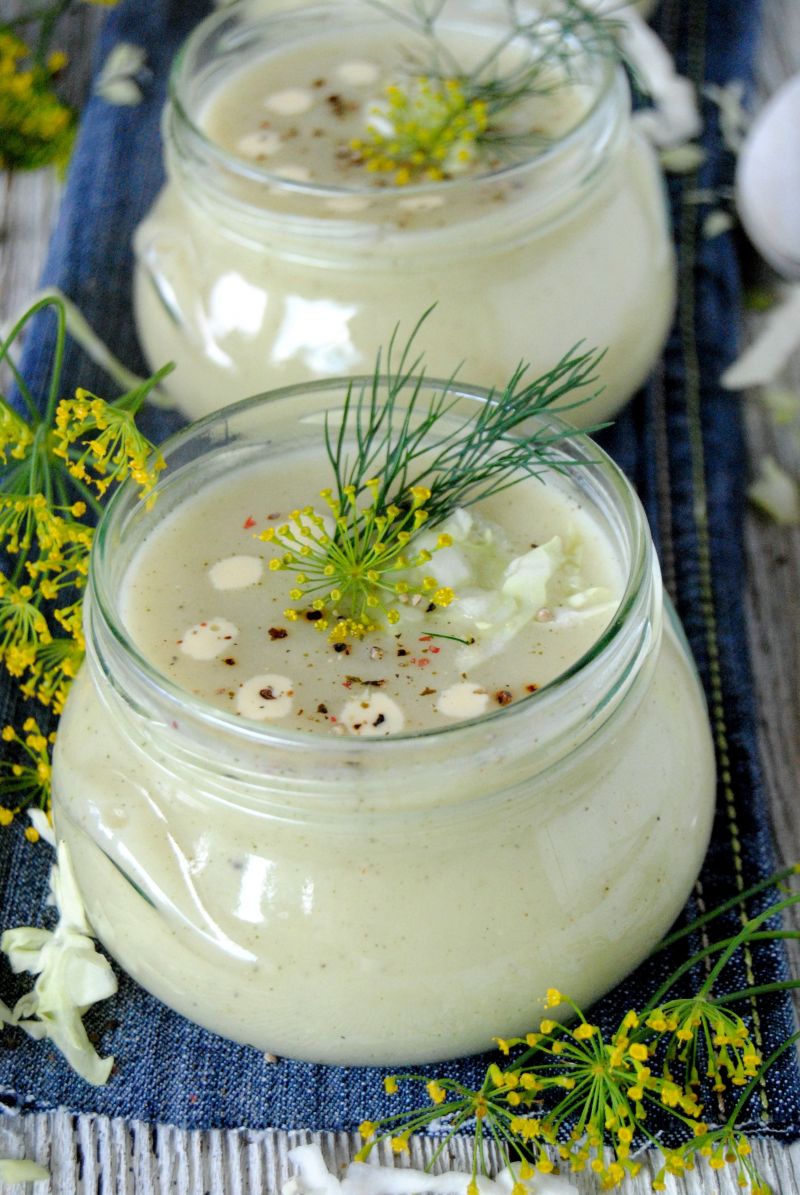 Zupa z młodej kapusty