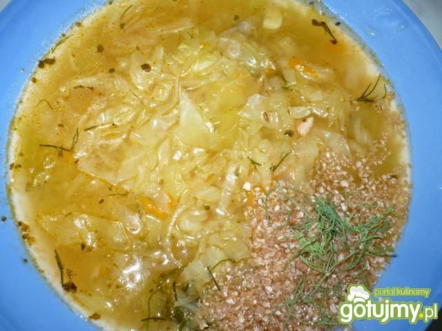 Zupa z młodej kapusty Zupa z młodej kapusty