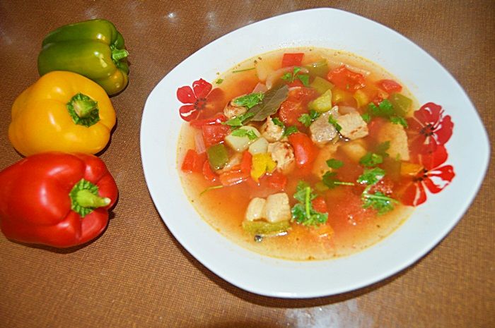 Zupa z papryką i schabem Zupa z papryką i schabem