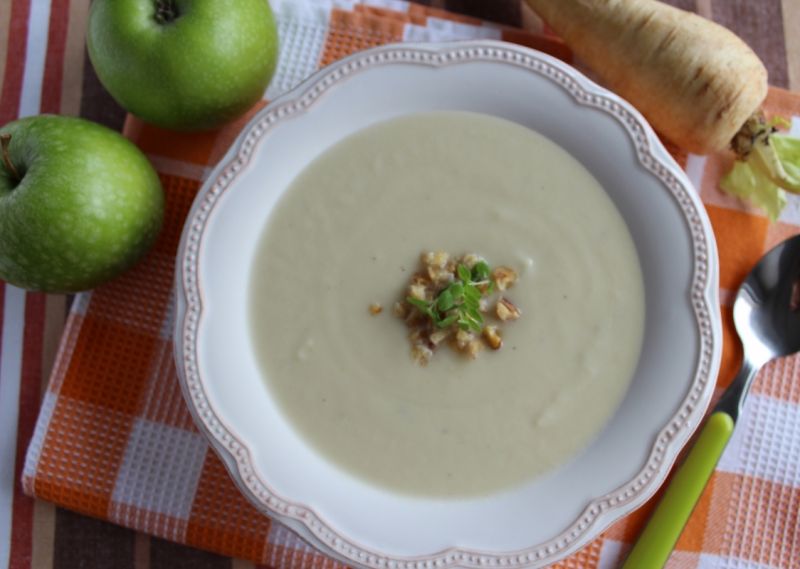 Zupa z pasternaku i jabłek Zupa z pasternaku i jabłek