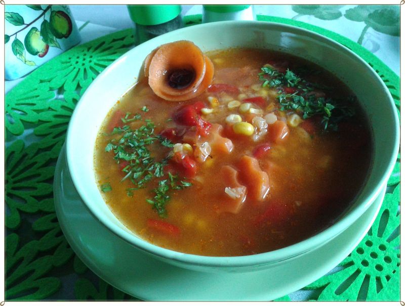 Zupa z soczewicą i kukurydzą Zupa z soczewicą i kukurydzą