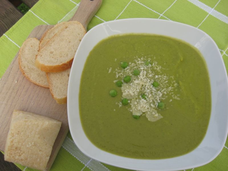 Zupa z zielonych warzyw