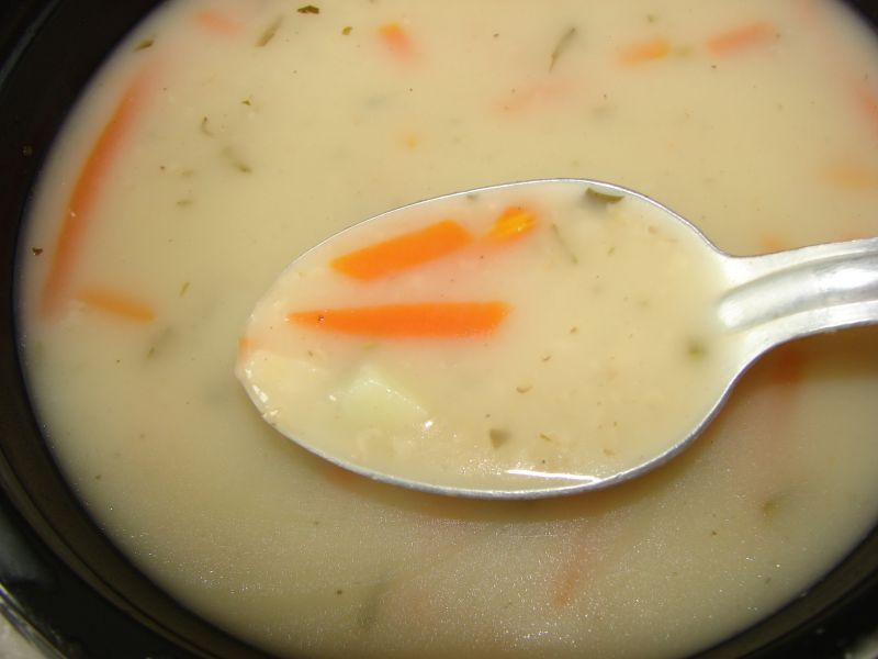 Zupa z ziemniakami i kaszą
