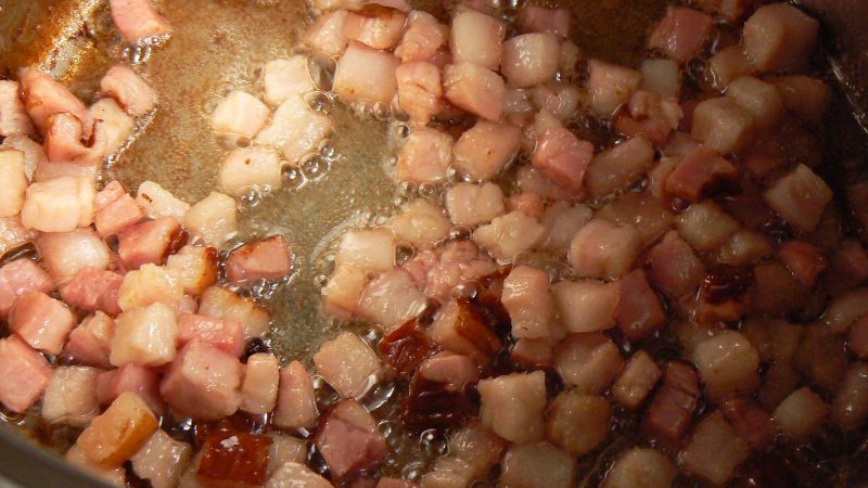 Zupa z ziemniakami i pieczarkami