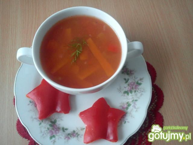 Zupa ze świeżych papryk z kluseczkami Zupa ze świeżych papryk z kluseczkami