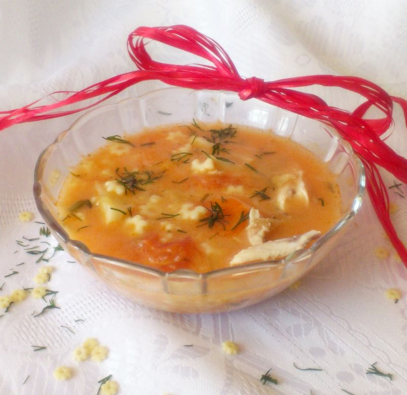 Zupa ze świeżych pomidorów. Zupa ze świeżych pomidorów.