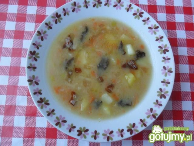 Zupa ziemniaczana z grzybami  Zupa ziemniaczana z grzybami