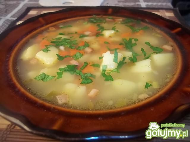 Zupa ziemniaczana z wędzoną nutą