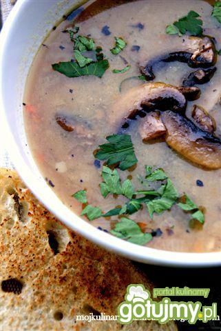 Zupa ziemniaczano-pieczarkowa
