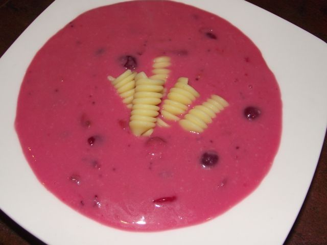 Zupa żurawinowa Zupa żurawinowa