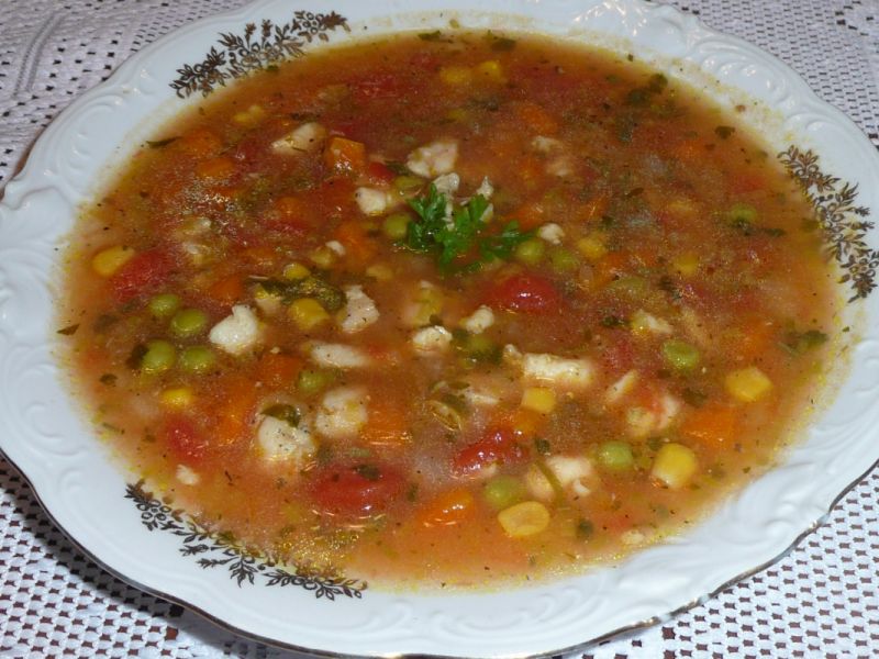 Zupka z kurczakiem Zupka z kurczakiem
