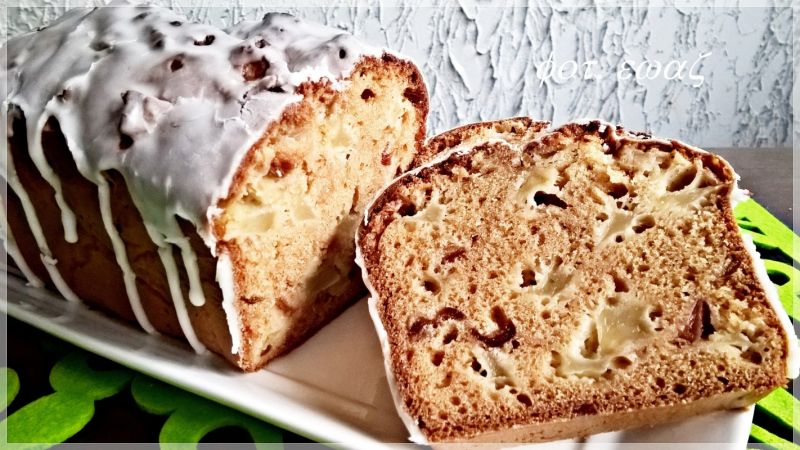 Żurawinowo - pigwowa babka z jabłkami Żurawinowo - pigwowa babka z jabłkami