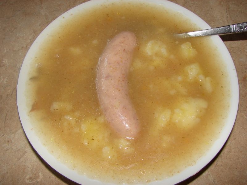 Żurek na białej kiełbasce