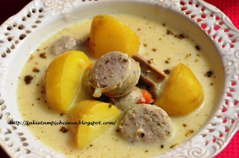 Żurek na białej kiełbasie 