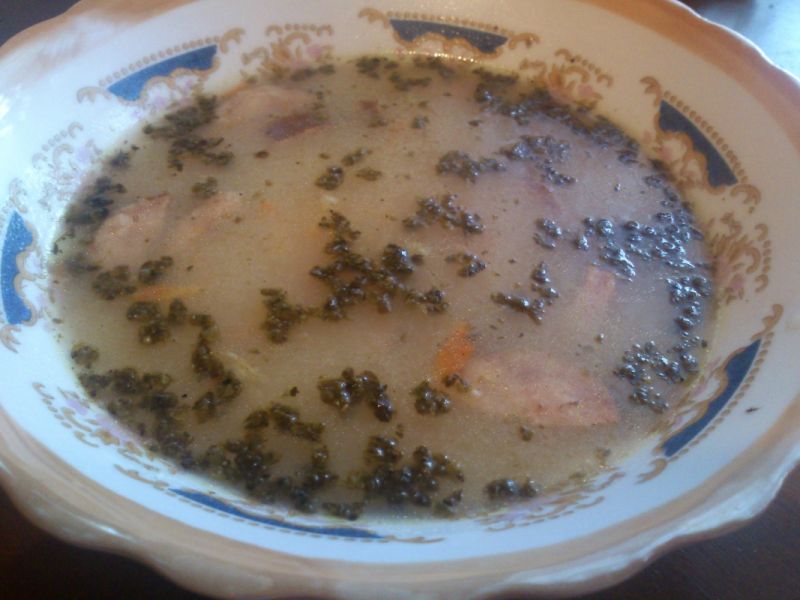 Żurek na wiejskiej kiełbasie