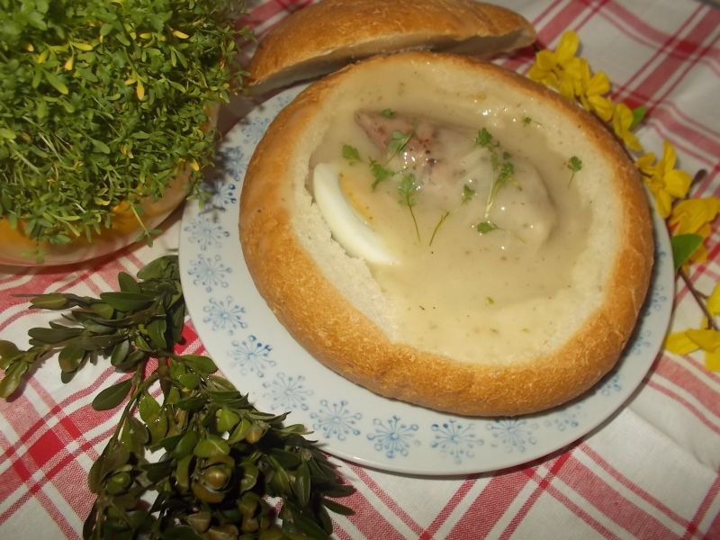 Żurek w chlebku Żurek w chlebku