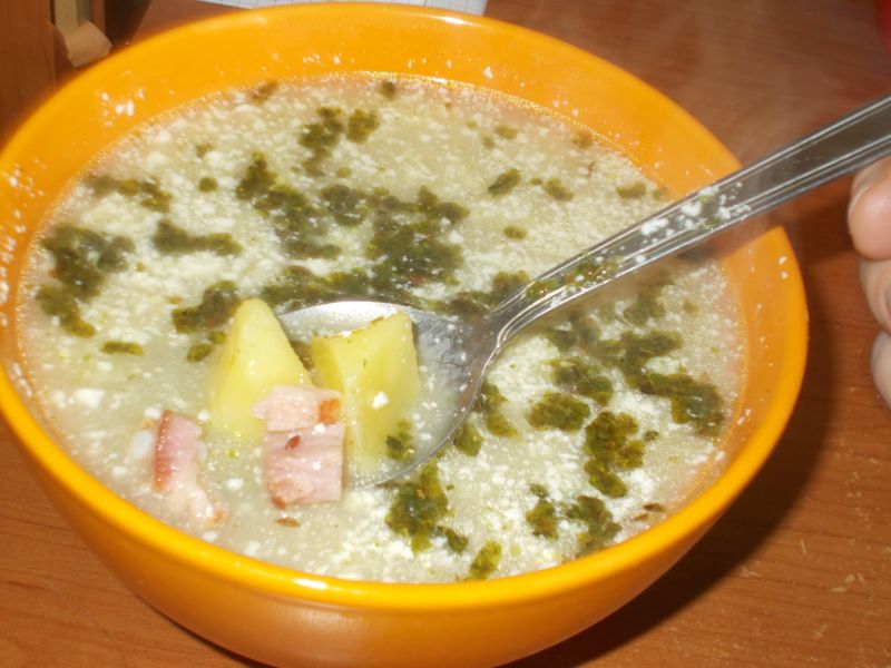 Żurek z boczkiem i śmietaną   Żurek z boczkiem i śmietaną