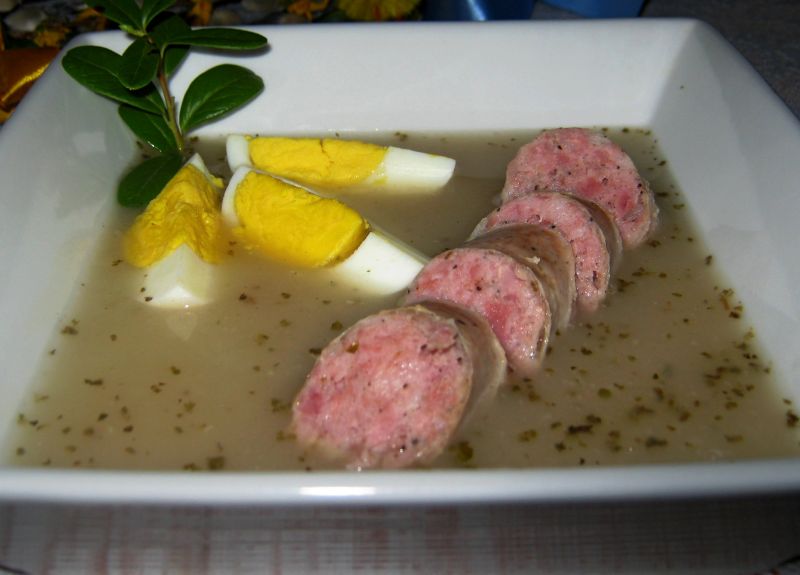 Żurek z jajkiem Żurek z jajkiem