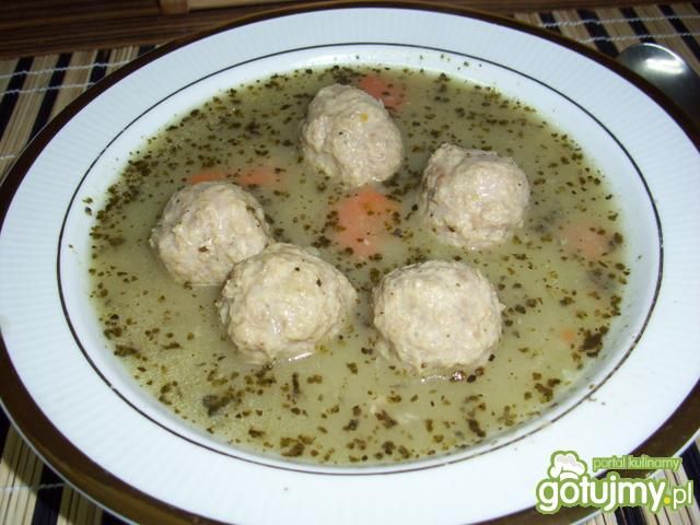 Żurek z pulpetami