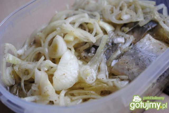 Zwykły śledzik z octem.